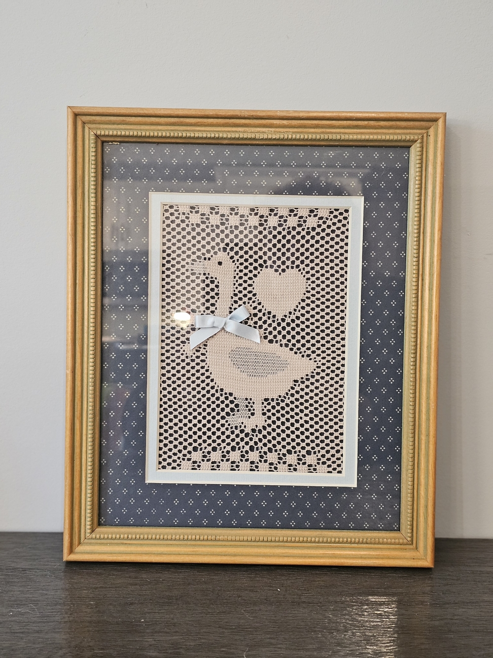 Vintage Figi Graphics Crochet Lace Duck Frame